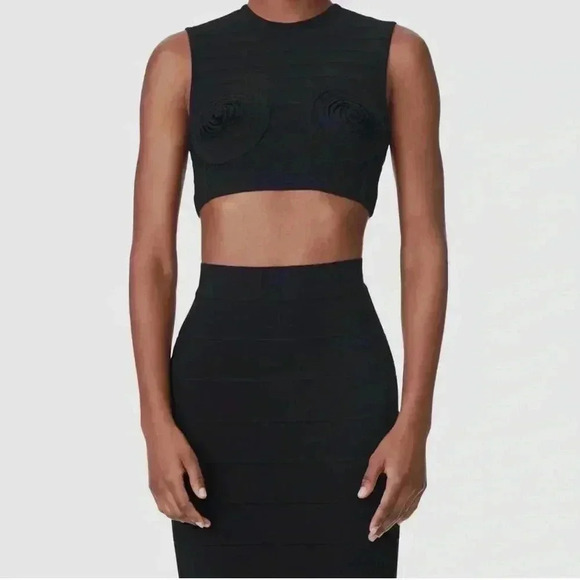 NWT Hervé Léger Milano Molded Cup Bandage Crop Top Black - Picture 2 of 7